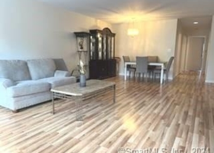 37 Greenwich Avenue - Photo 1