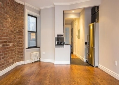 Ave. B - Photo 1