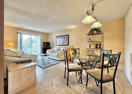 2515 Ne 2nd Court - Photo 1
