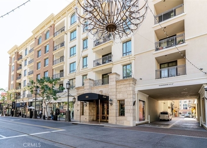 352 Caruso Avenue - Photo 1