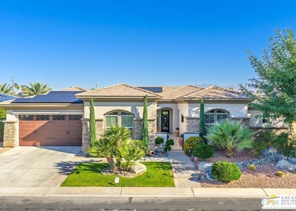 104 Azzuro Drive - Photo 1