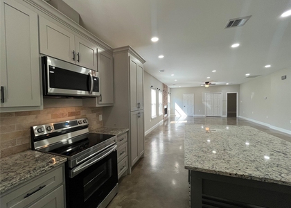 30023 Rosebud Street - Photo 1