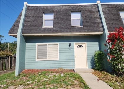 501 Sw 75 Street - Photo 1