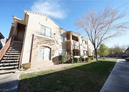 10245 S Maryland Parkway - Photo 1