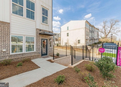 1205 Skylar Lane Se - Photo 1