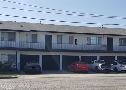 901 Carob Way - Photo 1