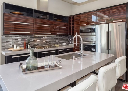 1217 Horn Avenue - Photo 1