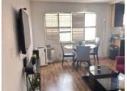 137 Rexford - Photo 1