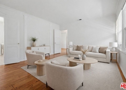 9608 W Olympic Boulevard - Photo 1
