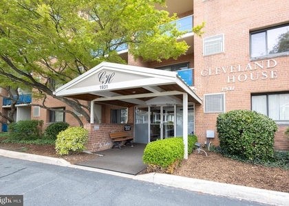 1931 N Cleveland Street - Photo 1