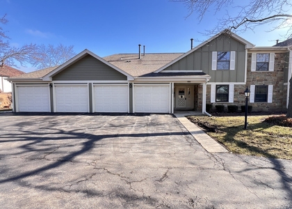 1542 Heather Court - Photo 1