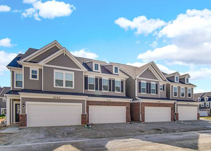 2260 Horseshoe Circle - Photo 1