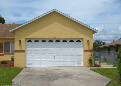 1503 Sw 48th Terrace - Photo 1