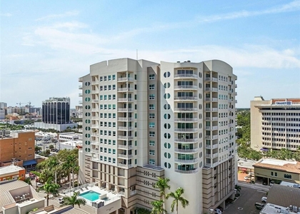1771 Ringling Boulevard - Photo 1