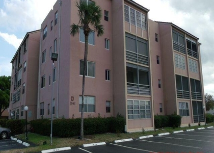 2841 Somerset Drive - Photo 1
