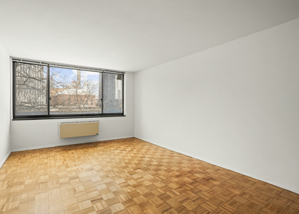 10 River Road - Photo 1