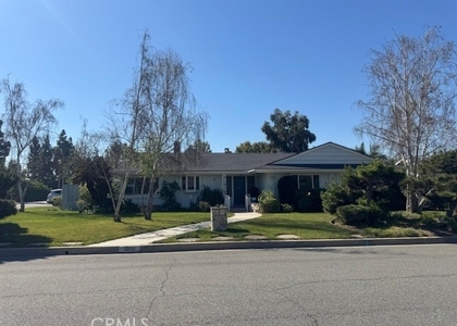 1200 W Rowan - Photo 1