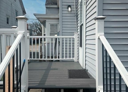 276 E Broadway - Photo 1