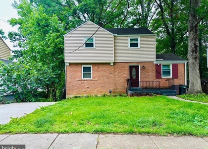 2500 Lake Avenue - Photo 1