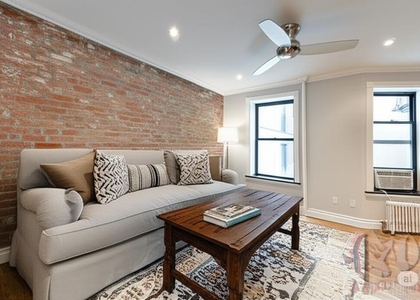 432 East 13th Street - Photo 1