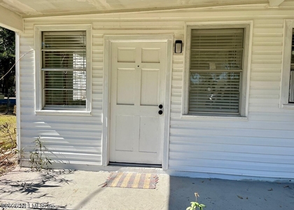 8903 Hipps Road - Photo 1