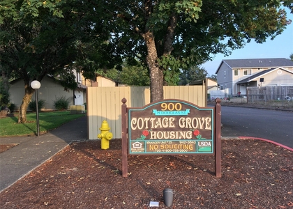 900 N Douglas Ave - Photo 1