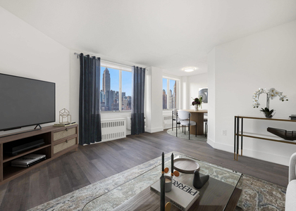 2nd Avenue - Photo 1