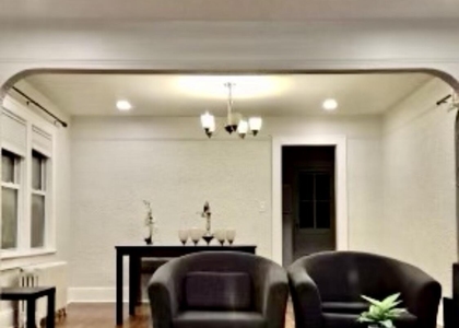 127 Phillips Avenue - Photo 1