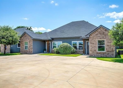 2700 James - Photo 1