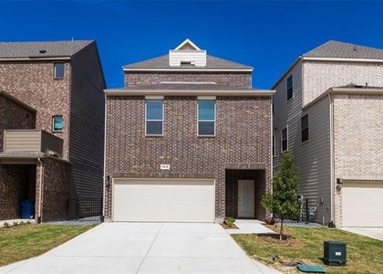 1530 Lake District Drive - Photo 1