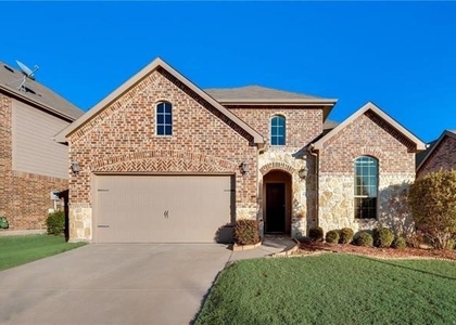 629 Hummingbird Drive - Photo 1