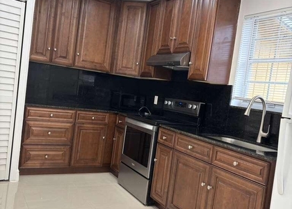 1549 Nw 60th Avenue - Photo 1