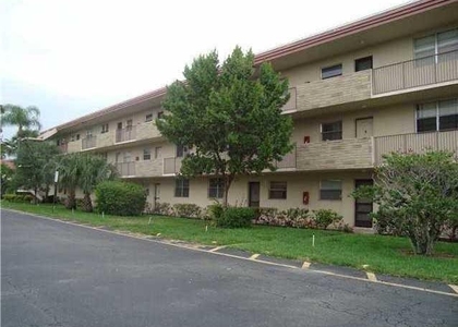 3900 Nw 76th Avenue - Photo 1