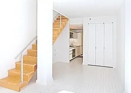425 E 13th Street - Photo 1