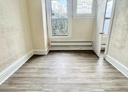 5040 Walnut Street - Photo 1