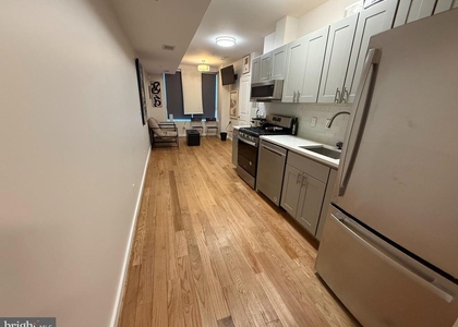 2009 Benning Road Ne - Photo 1