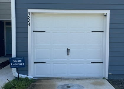 5984 Creekside Crossing Drive - Photo 1