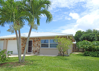 243 Ocean View Lane - Photo 1