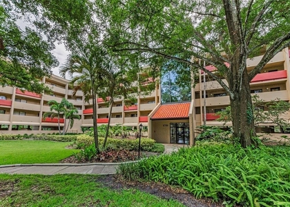 3062 Eastland Boulevard - Photo 1