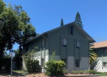 1960 Union Street - Photo 1