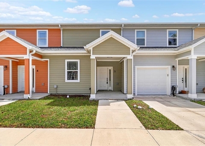 1611 Nw 29th Road - Photo 1