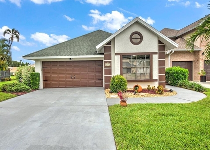 13681 Admiral Court - Photo 1