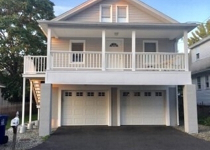 140 College Place - Photo 1