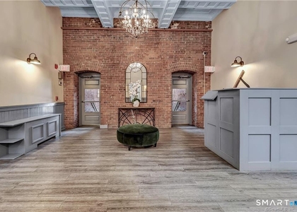 25 Grand Street - Photo 1
