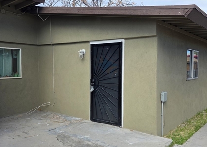 1309 Exley Avenue - Photo 1