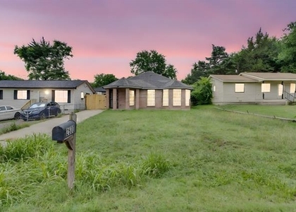 2520 Fatima Avenue - Photo 1