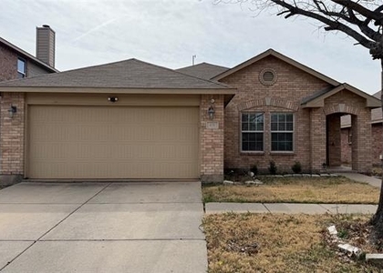 476 Eisenhower Lane - Photo 1