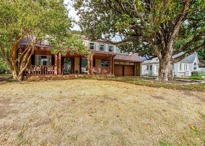1505 N Riverside Drive - Photo 1