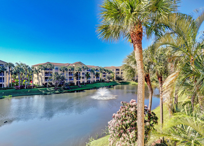 800 Uno Lago Drive - Photo 1