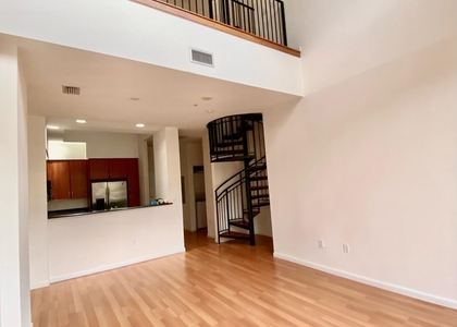 801 S Olive Avenue - Photo 1